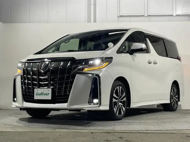 トヨタ アルファード S Cパッケージ 大阪府 2019(平31)年 5万km ホワイトパールクリスタルシャイン サンルーフ　黒革シート　純正ナビ　バックカメラ　Bluetooth　フルセグTV　DVD再生　トヨタセーフティーセンス　レーダークルーズ　両側パワースライドドア　シートヒーター　エアーシート　ビルトインETC　ドライブレコーダー　オートライト　LEDヘッドライト