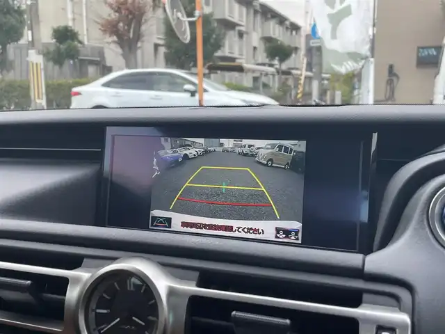 レクサス ＲＣ 300h バージョンL 兵庫県 2021(令3)年 4万km ホワイトノーヴァガラスフレーク 外部検査実施済み//ワンオーナー//内装：オーカー//OP 19インチAW//OP ムーンルーフ（チルト&スライド）//OP 寒冷地仕様/（リヤフォグ/ヘッドランプクリーナー/ウィンドシールドデアイサー）//純正メモリーナビ（10.3インチ）//地デジ/DVD/BT/USB/AUX/Miracast//ステアリングリモコン（ハンドルヒーター付）//バックカメラ//パドルシフト//本革シート//ヒーター/ベンチレーション/電動/運転席メモリ//3眼LEDヘッドランプ//ビルトインETC//ドライブレコーダー前後//レーダークルーズコントロール//ブラインドスポットモニター//リヤクロストラフィックアラート//オートマチックハイビーム//レーンディパーチャーアラート//クリアランスソナー