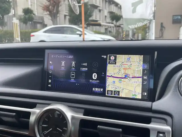 レクサス ＲＣ 300h バージョンL 兵庫県 2021(令3)年 4万km ホワイトノーヴァガラスフレーク 外部検査実施済み//ワンオーナー//内装：オーカー//OP 19インチAW//OP ムーンルーフ（チルト&スライド）//OP 寒冷地仕様/（リヤフォグ/ヘッドランプクリーナー/ウィンドシールドデアイサー）//純正メモリーナビ（10.3インチ）//地デジ/DVD/BT/USB/AUX/Miracast//ステアリングリモコン（ハンドルヒーター付）//バックカメラ//パドルシフト//本革シート//ヒーター/ベンチレーション/電動/運転席メモリ//3眼LEDヘッドランプ//ビルトインETC//ドライブレコーダー前後//レーダークルーズコントロール//ブラインドスポットモニター//リヤクロストラフィックアラート//オートマチックハイビーム//レーンディパーチャーアラート//クリアランスソナー