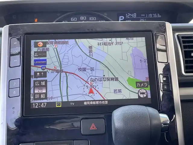 ダイハツ タント カスタムX トップED VS SAⅢ 福岡県 2018(平30)年 12万km パールホワイトⅢ 純正8インチナビ/【NSZN-X69D:CD/DVD/Bluetooth/フルセグTV】/全方位カメラ/スマートキー/ステアリングスイッチ/両側パワースライドドア /衝突被害軽減ブレーキ/LEDヘッドランプ/フォグランプ /オートライト/ハーフレザーシート/D席シートヒーター/ドライブレコーダー/社外14インチAW/サマータイヤ付き純正14インチAW車載/オード電動格納ミラー/保証書/取扱説明書