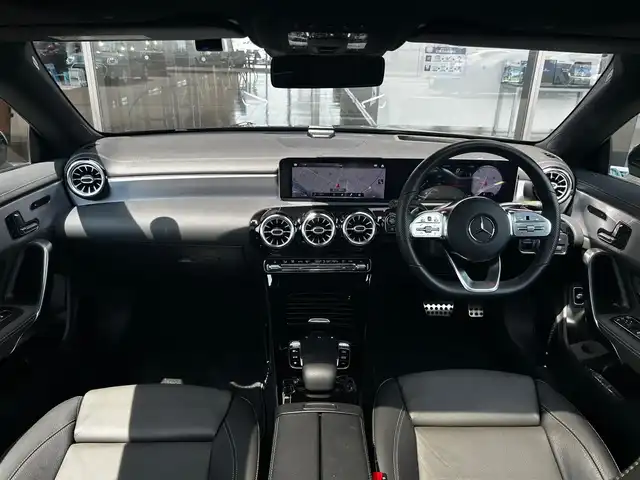 メルセデス・ベンツ ＣＬＡ２５０ 4MATIC AMGライン 富山県 2020(令2)年 1.6万km コスモスブラック サンルーフ/４WD/ターボ/Apple car play/純正HDDナビ/フルセグTV/Bluetooth/USB（タイプC）/ACC/ETC2.0/前ドラレコ/D/N席パワーシート/D/N席シートヒーター/パドルシフト/AM/FMラジオ/ワイヤレスチャージ/アイドリングストップ/レーダーセーフティパッケージ/・アクティブディスタンスアシストディストロニック/・アクティブブレーキアシスト/・アクティブブラインドスポットアシスト/・アクティブレーンキープアシスト/・リアクロストラフィックアラーム/アドバンスドパッケージ/・360°カメラシステム/・ヘッドアップシステム/・アドバンスドサウンシステム/レザーエクスクルーシブパッケージ/・ブラックレザーシート