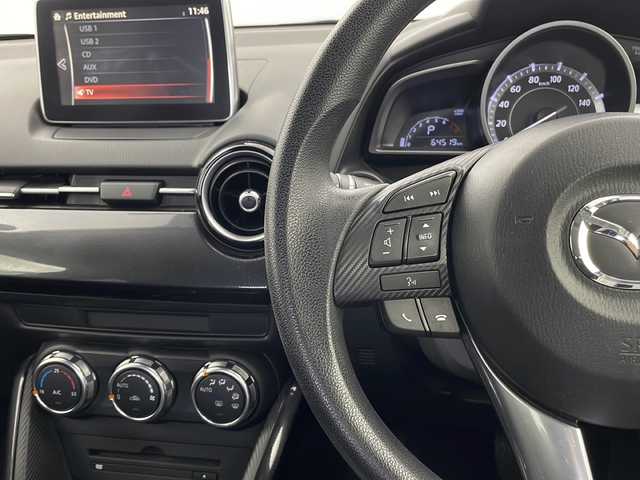マツダ デミオ 13S 栃木県 2014(平26)年 6.5万km ブルーリフレックスマイカ 純正SDナビ/（BT　DVD　USB　CD　AM　FM)/フルセグTV/衝突軽減ブレーキ/バックカメラ/ステアリングスイッチ/キーレススマートキー/純正16インチアルミホイール/電動格納ミラー/アイドリングストップ/ETC/プッシュスタート/純正フロアマット
