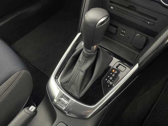 マツダ デミオ 13S 栃木県 2014(平26)年 6.5万km ブルーリフレックスマイカ 純正SDナビ/（BT　DVD　USB　CD　AM　FM)/フルセグTV/衝突軽減ブレーキ/バックカメラ/ステアリングスイッチ/キーレススマートキー/純正16インチアルミホイール/電動格納ミラー/アイドリングストップ/ETC/プッシュスタート/純正フロアマット