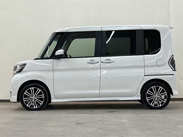 ダイハツ タント カスタム RS トップED SA Ⅲ 道央・札幌 2017(平29)年 5.7万km パールホワイトⅢ /4WD//純正オーディオ/（CD/AM/FM）//ターボ車//PWRモード//オートライト//オートハイビーム//衝突軽減ブレーキ//プッシュスタート//ETC//スペアキー1本//シートヒーター//ABS