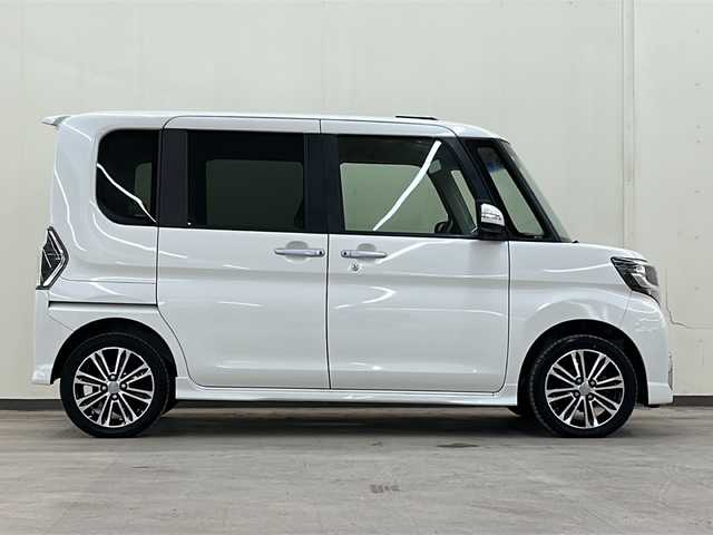 ダイハツ タント カスタム RS トップED SA Ⅲ 道央・札幌 2017(平29)年 5.7万km パールホワイトⅢ /4WD//純正オーディオ/（CD/AM/FM）//ターボ車//PWRモード//オートライト//オートハイビーム//衝突軽減ブレーキ//プッシュスタート//ETC//スペアキー1本//シートヒーター//ABS