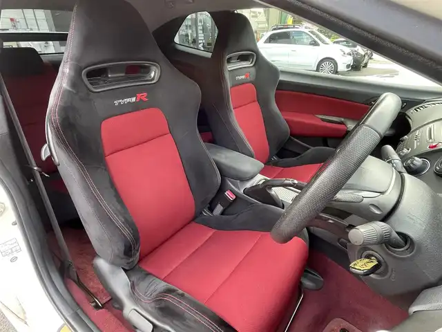 ホンダ シビック タイプR ユーロ 静岡県 2010(平22)年 7.1万km チャンピオンシップホワイト ６速MT /VSA  /バックソナー　/社外ナビ　/純正CDオーディオ　/ETC /ステアリングスイッチ  /革巻きステアリング　/純正１８インチAW /ウィンカーミラー /リモコンキー /保証書　/取説