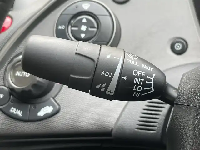 ホンダ シビック タイプR ユーロ 静岡県 2010(平22)年 7.1万km チャンピオンシップホワイト ６速MT /VSA  /バックソナー　/社外ナビ　/純正CDオーディオ　/ETC /ステアリングスイッチ  /革巻きステアリング　/純正１８インチAW /ウィンカーミラー /リモコンキー /保証書　/取説