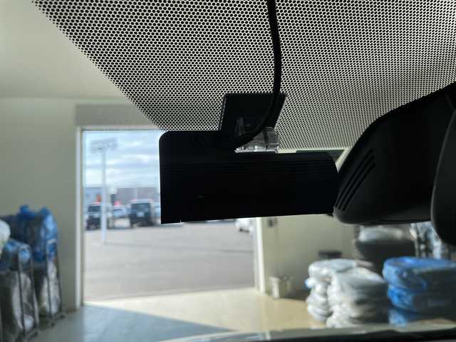 日産 セレナ X V 道央・札幌 2022(令4)年 4.8万km ブリリアントホワイトパール ・4WD/・社外ナビ（AVIC-RZ403）/・BT/CD/DVD/SD/USB/・バックカメラ/・両側パワースライドドア/・クルーズコントロール/・エマージェンシーブレーキ/・ブラインドスポットモニター/・レーンキープアシスト/・ステアリングスイッチ/・ETC/・LEDオートライト/・オートマチックハイビーム/・プッシュスタート/・スマートキー