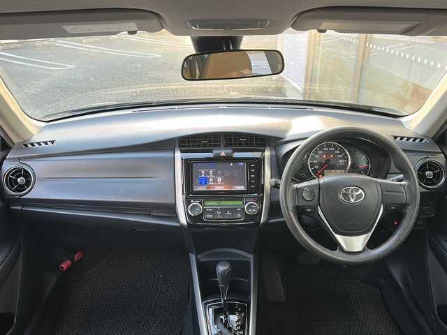 トヨタ カローラ フィールダー 1．5G 神奈川県 2015(平27)年 4.6万km ブラックマイカ ワンオーナー/純正SDナビ/　Bluetooth/CD/フルセグTV/バックカメラ/ルーフレール/衝突被害軽減システム/レーンキープアシスト/横滑り防止装置/ビルトインETC/純正フロアマット/保証書/取扱説明書/スペアキー