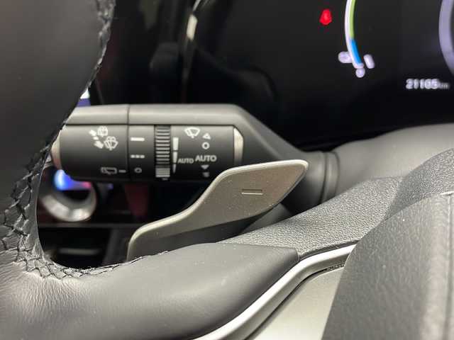 レクサス ＮＸ 450h+ バージョンL 茨城県 2023(令5)年 2.3万km グラファイトブラックガラスフレーク 純正ナビ付ディスプレイオーディオ/・全方位カメラ/・Bluetooth/・フルセグTV/・マークレビンソンサウンド/・HDMI/追従型クルーズコントロール/BSM/４WD/サンルーフ/前後コーナーセンサー/純正ビルドインETC/電動リアゲート/デジタルインナーミラー/ステアリングヒーター/パワーシート（D+N席）/シートベンチレーション（D+N席）/シートヒーター（D+N席）/Advanced Park/トレイルモード/プラグインHV充電ケーブル有/衝突被害軽減ブレーキ/W+サイドエアバッグ/カーテンエアバッグ/LEDヘッドライト/オートライト/オートマチックハイビーム/純正フロアマット/純正アルミホール