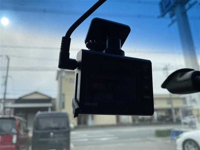 日産 エルグランド ライダー 黒クロス マニュアル 大阪府 2011(平23)年 8.6万km ブリリアントホワイトパール (株)IDOMが運営する【じしゃロン東大阪店】の自社ローン対象車両になります。こちらは現金ご利用時の価格です。自社ローンご希望の方は別途その旨お申付け下さい。/純正HDDナビ【CD/DVD/Bluetooth】/フルセグTV/バックカメラ/全周囲カメラ/片側パワースライドドア/コーナーセンサー/プッシュスタート/ETC/社外ホイール/禁煙車/ドアバイザー/ステアリングスイッチ/フォグランプ/ウィンカーミラー/アラウンドビューモニター/スペアスマートキー