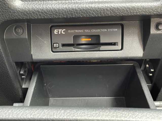 日産 エルグランド ライダー 黒クロス マニュアル 大阪府 2011(平23)年 8.6万km ブリリアントホワイトパール (株)IDOMが運営する【じしゃロン東大阪店】の自社ローン対象車両になります。こちらは現金ご利用時の価格です。自社ローンご希望の方は別途その旨お申付け下さい。/純正HDDナビ【CD/DVD/Bluetooth】/フルセグTV/バックカメラ/全周囲カメラ/片側パワースライドドア/コーナーセンサー/プッシュスタート/ETC/社外ホイール/禁煙車/ドアバイザー/ステアリングスイッチ/フォグランプ/ウィンカーミラー/アラウンドビューモニター/スペアスマートキー