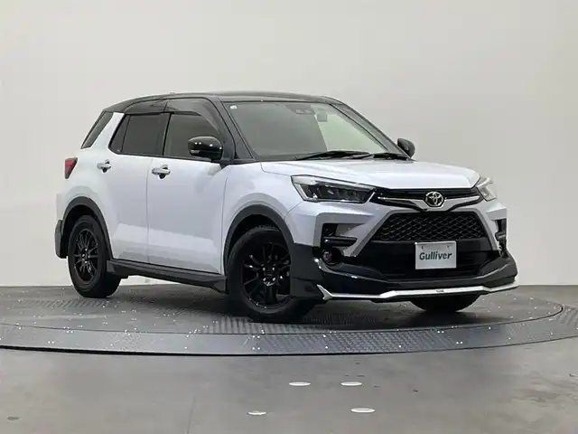 トヨタ ライズ Z 愛媛県 2020(令2)年 6.4万km ブラックマイカメタリック/シャイニングホワイトパール 純正ディスプレイオーディオ/（フルセグ／ＢＴ／Ａｐｐｌｅ　ＣａｒＰｌａｙ／ラジオ）/全方位カメラ　/オートライト/レーダークルーズコントロール　/前後ドラレコ　/社外１６インチアルミ　/モデリスタエアロ/プッシュスタート/ETC2.0/純正アルミ付サマータイヤ４本積み込み