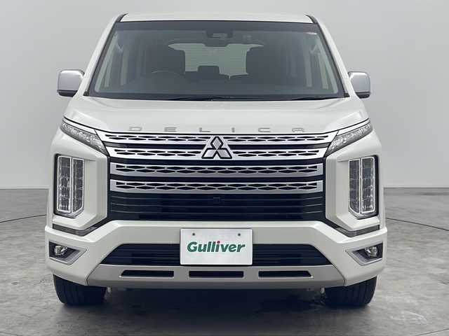 三菱 デリカＤ：５ P 三重県 2020(令2)年 4.8万km ウォームホワイトパール 禁煙車/純正10インチナビ/CD/DVD/SD/BT/フルセグTV/全方位カメラ/パートタイム4WD/衝突被害軽減ブレーキ/レーンキープアシスト/レーダークルーズコントロール/ブラインドスポットモニター/両側パワースライドドア/純正フリップダウンモニター/電動リアゲート/電動サイドステップ/シートヒーター（D.N）/ETC/ドライブレコーダー/オートブレーキホールド/オートハイビーム