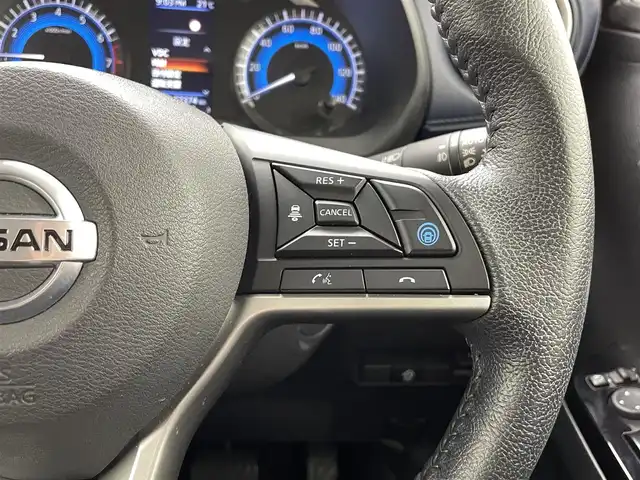 日産 デイズ HWS X プロパイロットED 熊本県 2021(令3)年 2.3万km フローズンバニラパール/アッシュブラウンM 純正9型ナビMM320D-L（AM/FM/CD/DVD/TV）/Bluetooth接続/フルセグTV/アラウンドビューモニター/バックカメラ/プロパイロット/レーダークルーズコントロール/アイドリングストップ/ETC/電動パーキングブレーキ/オートホールド/純正前方ドライブレコーダー/前後コーナーセンサー/エマージェンシーブレーキ/車線逸脱警報/車線逸脱防止支援システム/先行車発進お知らせ機能/標識認識機能/ふらつき警報機能/横滑り防止装置/純正フロアマット/純正15インチアルミホイール/オートライト/オートマチックハイビーム/LEDヘッドライト/スマートキー/プッシュスタート/スペアキー1本