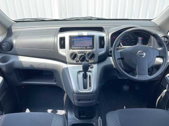 日産 ＮＶ２００バネット 16X－2R 三重県 2020(令2)年 2万km ホワイトパール 純正7型ナビ(AM/FM/CD/TV/BT)/フルセグTV/バックカメラ/ETC/スペアキー/衝突軽減ブレーキ/レーンキープアシスト/横滑り防止/オートライト/前方ドライブレコーダー/ワンオーナー/禁煙車