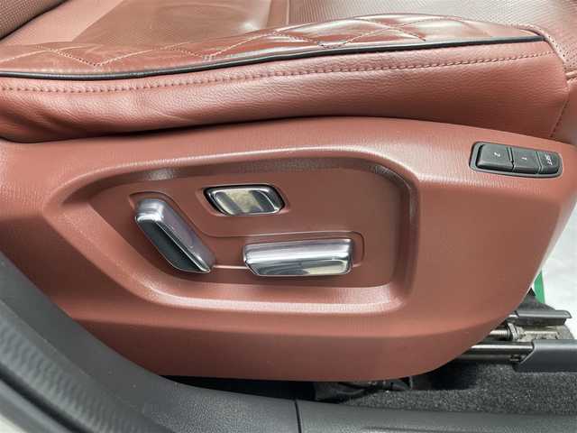 マツダ ＣＸ－８ XD エクスクルーシブモード 千葉県 2021(令3)年 5万km プラチナクォーツメタリック レザーシート/360°カメラ/BOSEプレミアムサウンド/純正マツダコネクトナビ/・Bluetooth/フルセグTV/純正ALPINEフリップダウンモニター【KGA4 V6 450】/前席パワーシート/1列目2列目シートヒーター/1列目2列目シートベンチレーション/パワーバックドア/レーンキープアシスト/アダプティブクルーズコントロール/ブラインドスポットモニター/スマートキー/前後コーナーセンサー/ヘッドアップディスプレイ/パドルシフト/純正19インチアルミホイール/置くだけ充電/純正アダプティブLEDヘッドライト/フォグランプ/本革巻ステアリング/純正前後ドライブレコーダー/ETC/サイド＆カーテンエアバッグ