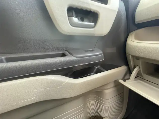 ホンダ Ｎ ＢＯＸ G L ホンダセンシング 岡山県 2020(令2)年 13.4万km プラチナホワイトパール (株)IDOMが運営する【じしゃロン岡山店】の自社ローン専用車両になります。こちらは現金またはオートローンご利用時の価格です。自社ローンご希望の方は別途その旨お申付け下さい/・社外ナビゲーション/・片側電動スライドドア/・バックカメラ/・ＥＴＣ