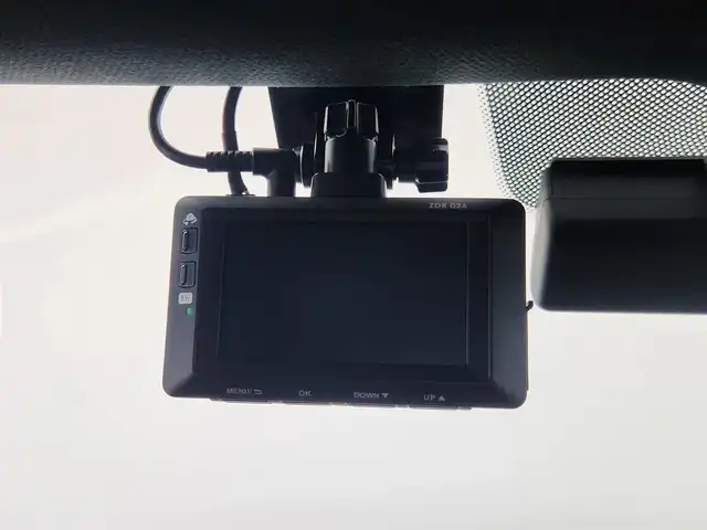 アウディ Ａ４ 45TFSIクワトロスポーツ 愛知県 2019(令1)年 1.5万km デイトナグレーパールエフェクト ナビ　/Ａｐｐｌｅ　ＣａｒＰｌａｙ　/全方位カメラ　/ハーフレザー　/パワーシート　/シートヒーター　/ＥＴＣ２．０　/ＢＳＭ　/ＵＳＢ　/クルコン　/パドルシフト　/前後ドラレコ　/ソナー　/ＬＥＤ　/保証書　/取説　/記録簿