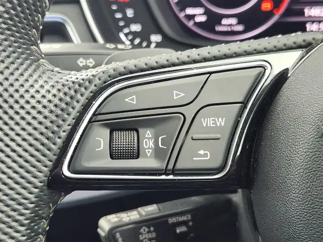 アウディ Ａ４ 45TFSIクワトロスポーツ 愛知県 2019(令1)年 1.5万km デイトナグレーパールエフェクト ナビ　/Ａｐｐｌｅ　ＣａｒＰｌａｙ　/全方位カメラ　/ハーフレザー　/パワーシート　/シートヒーター　/ＥＴＣ２．０　/ＢＳＭ　/ＵＳＢ　/クルコン　/パドルシフト　/前後ドラレコ　/ソナー　/ＬＥＤ　/保証書　/取説　/記録簿
