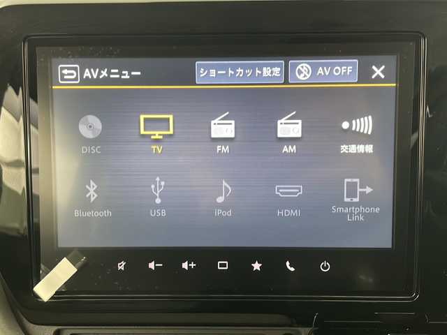 スズキ ソリオ HV MZ 秋田県 2025(令7)年 0.1千km キャラバンアイボリーパールM / ガンメタリック2トーン ４WD/メモリ純正ナビ(Bluetooth/CD/DVD/フルセグ)/全方位カメラ/両側パワースライドドア/前席シートヒーター/前後コーナーセンサー/アイドリングストップ/レーンキープアシスト/クルーズコントロール/車線逸脱警報/クリアランスソナー/オートマチックハイビーム/衝突被害軽減システム/横滑り防止装置/純正AW/サンシュード/LEDヘッドライト/スマートキー/スペアキー