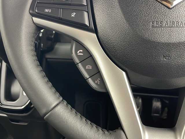 スズキ ソリオ HV MZ 秋田県 2025(令7)年 0.1千km キャラバンアイボリーパールM / ガンメタリック2トーン ４WD/メモリ純正ナビ(Bluetooth/CD/DVD/フルセグ)/全方位カメラ/両側パワースライドドア/前席シートヒーター/前後コーナーセンサー/アイドリングストップ/レーンキープアシスト/クルーズコントロール/車線逸脱警報/クリアランスソナー/オートマチックハイビーム/衝突被害軽減システム/横滑り防止装置/純正AW/サンシュード/LEDヘッドライト/スマートキー/スペアキー