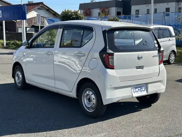 ダイハツ ミラ イース L SAⅢ 東京都 2018(平30)年 1.9万km ホワイト 【(株)IDOMが運営する【じしゃロン昭島店】の自社ローン対象車両になります。こちらは現金ご利用時の価格です。自社ローンご希望の方は別途その旨お申付け下さい。】/社外ナビ/Bluetooth/ワンオーナー/19000km/コーナーセンサー/AUTOライト/ドアバイザー/アイドリングストップ