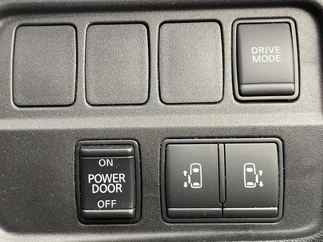 日産 セレナ e－パワー XV 宮城県 2021(令3)年 7.7万km ダークメタルグレー 純正１０型ナビ/全方位カメラ/プロパイロット/両側パワースライドドア/ＢＳＭ/デジタルインナーミラー/アダプティブクルーズコントロール/レーンアシスト/ビルトインETC/道路標識表示/電動パーキング/オートブレーキホールド/ドライブレコーダー/ステアリングスイッチ/純正ＡＷ夏タイヤ積み込み/電動格納ウインカーミラー/スマートキー/プッシュスタート