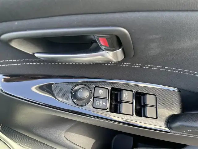 マツダ デミオ 13S ツーリング 島根県 2018(平30)年 7.2万km スノーフレイクホワイトパールマイカ 純正SDナビ　/フルセグTV　/DVD再生　/Bluetooth接続　/バックカメラ　/前後ドライブレコーダー　/ビルトインETC　/アイドリングストップ　/衝突軽減ブレーキ　/ヘッドアップディスプレイ　/前席シートヒーター　/デジタルインナーミラー/スマートキー/プッシュスタート/純正LEDヘッドライト　/純正１５インチアルミホイール/純正フロアマット