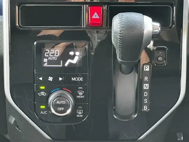 トヨタ タンク カスタムG 島根県 2020(令2)年 4.8万km レーザーブルークリスタルシャイン 純正ナビ/CD/DVD/DTV/Bluetooth/バックカメラ/両側パワースライドドア/シートヒーター /LEDオートライト/オートマチックハイビーム /コーナーセンサー /アイドリングストップ/クルーズコントロール/ドライブレコーダー/ビルトインETC/純正フロアマット/純正ドアバイザー/スマートキー/スペアキー /プッシュスタート