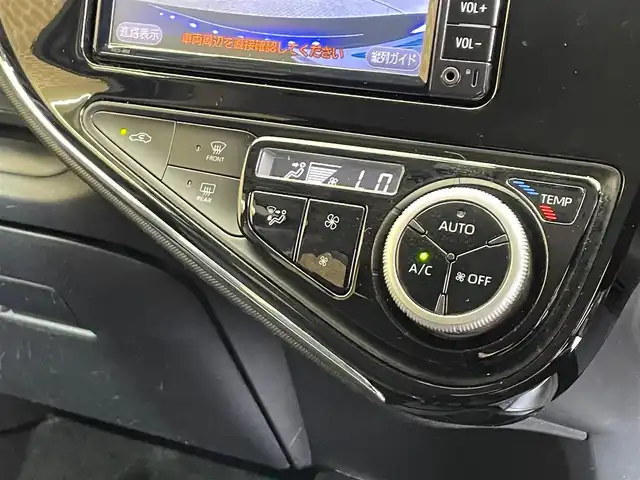 トヨタ アクア S スタイルブラック 岩手県 2018(平30)年 9.8万km ダークブルーマイカ ワンオーナー/トヨタセーフティセンスC/プリクラッシュセーフティ/レーンディパーチャーアラート/オートマチックハイビーム/先行車発進告知機能/横滑り防止装置/オートライト/ヘッドライトレベライザー/純正ナビ/（CD/ワンセグ/SD/AUX/Bluetooth）/ステアリングスイッチ/バックカメラ/ドライブレコーダー/ETC/オートエアコン/15インチスチールホイール　純正ホイールキャップ