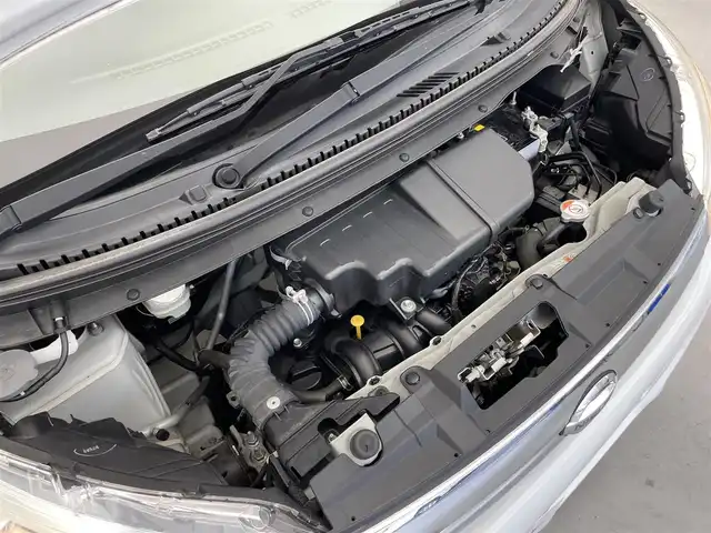 日産 デイズ J 滋賀県 2018(平30)年 4.7万km ホワイト 純正７インチナビ/・フルセグTV・Bluetooth・CD・DVD/バックカメラ/ドライブレコーダー/ETC/衝突軽減機能/横滑り防止機能/電動格納ミラー/エアコン