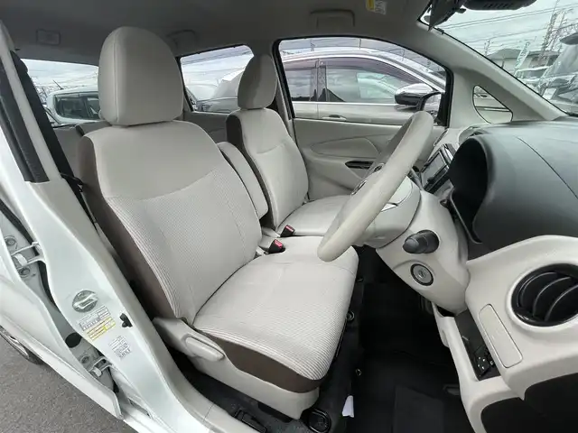 日産 デイズ J 滋賀県 2018(平30)年 4.7万km ホワイト 純正７インチナビ/・フルセグTV・Bluetooth・CD・DVD/バックカメラ/ドライブレコーダー/ETC/衝突軽減機能/横滑り防止機能/電動格納ミラー/エアコン