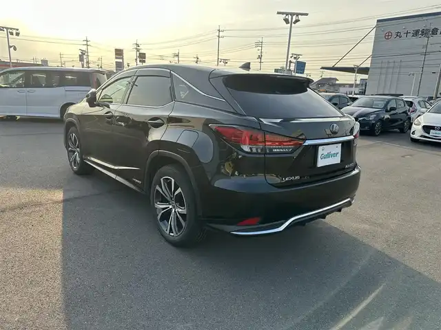 レクサス ＲＸ 450h バージョンL 岡山県 2019(令1)年 7.9万km グラファイトブラックガラスフレーク 登録時走行距離79060km/純正ナビ/全方位カメラ/レクサスセーフティシステム＋/ＢＳＭ/黒革シート/ＨＵＤ/ＥＴＣ２．０/クリアランスソナー/シートヒーター/エアシート/ステアリングヒーター/メモリシート/電動リアゲート
