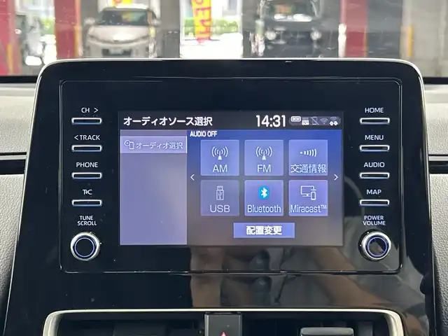 トヨタ アクア X 愛知県 2021(令3)年 2.1万km クリアベージュメタリック 禁煙車/純正8インチディスプレイオーディオ/（Bluetooth・AppleCarplay・AndroidAuto）/全方位カメラ/AC100V電源/トヨタセフティセンス/・衝突軽減ブレーキ/・レーンキープアシスト/・クリアランスソナー/・オートマチックハイビ/・追従式クルーズコントロール/ブラインドスポットモニター/ビルトインETC/LEDヘッドライト/社外フロアマット/スペアキー/プッシュスタート