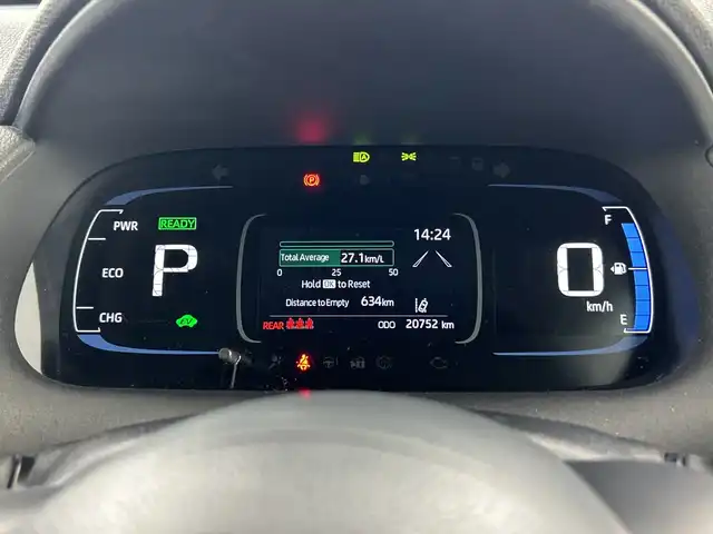 トヨタ アクア X 愛知県 2021(令3)年 2.1万km クリアベージュメタリック 禁煙車/純正8インチディスプレイオーディオ/（Bluetooth・AppleCarplay・AndroidAuto）/全方位カメラ/AC100V電源/トヨタセフティセンス/・衝突軽減ブレーキ/・レーンキープアシスト/・クリアランスソナー/・オートマチックハイビ/・追従式クルーズコントロール/ブラインドスポットモニター/ビルトインETC/LEDヘッドライト/社外フロアマット/スペアキー/プッシュスタート