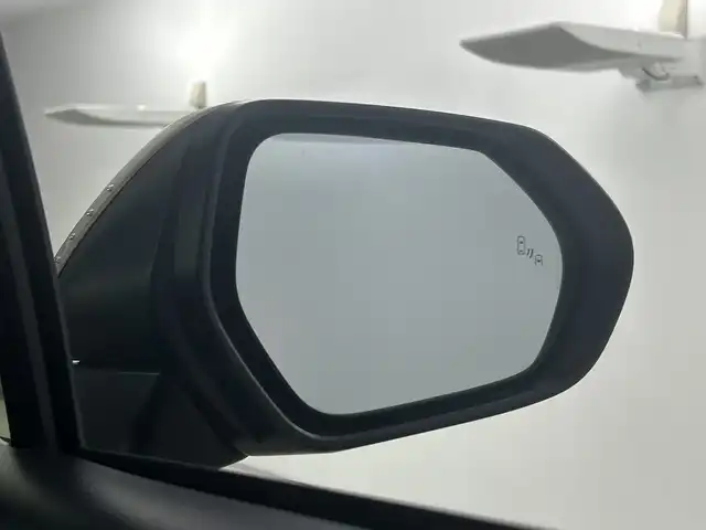 トヨタ アクア X 愛知県 2021(令3)年 2.1万km クリアベージュメタリック 禁煙車/純正8インチディスプレイオーディオ/（Bluetooth・AppleCarplay・AndroidAuto）/全方位カメラ/AC100V電源/トヨタセフティセンス/・衝突軽減ブレーキ/・レーンキープアシスト/・クリアランスソナー/・オートマチックハイビ/・追従式クルーズコントロール/ブラインドスポットモニター/ビルトインETC/LEDヘッドライト/社外フロアマット/スペアキー/プッシュスタート