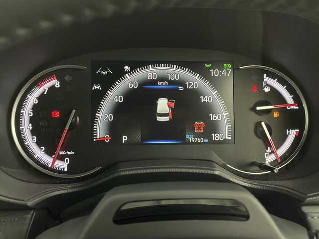 トヨタ ヴォクシー S－Z 鹿児島県 2024(令6)年 2万km アティチュードブラックマイカ Toyota Safety Sense/純正10型ディスプレィオーディオ/ナビ Bluetooth DVD再生可/全方位カメラ/純正14型フリップダウンモニター /両側電動スライドドア/レーダークルーズコントロール/ブラインドスポットモニター/ハーフレザーシート/前席シートヒーター /ステアリングヒーター/ステアリングスイッチ/LEDヘッドライト/オートライトコントロール/純正17インチアルミホイール/スマートキー×2/エンジンプッシュスタート/保証書/取扱説明書