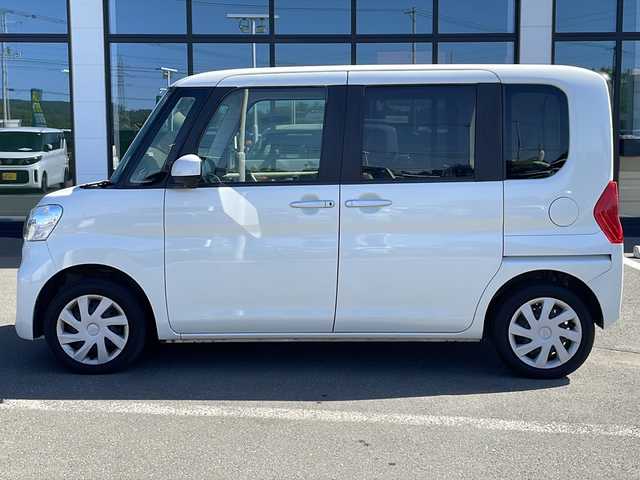 ダイハツ タント X SA 道東・釧路十勝 2014(平26)年 4.5万km パールホワイトⅢ ・４WD/・純正SDメモリナビ/（Bluetooth・CD・DVD・フルセグ・AM・FM）/・バックカメラ/・純正フリップダウンモニター/・純正キー一体型エンジンスターター/・片側パワースライドドア/・スマートキー/・プッシュスタート/・衝突被害軽減システム/・純正フロアマット/・オートライト/・横滑り防止機能/・保証書