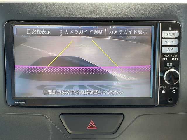 ダイハツ タント X SA 道東・釧路十勝 2014(平26)年 4.5万km パールホワイトⅢ ・４WD/・純正SDメモリナビ/（Bluetooth・CD・DVD・フルセグ・AM・FM）/・バックカメラ/・純正フリップダウンモニター/・純正キー一体型エンジンスターター/・片側パワースライドドア/・スマートキー/・プッシュスタート/・衝突被害軽減システム/・純正フロアマット/・オートライト/・横滑り防止機能/・保証書