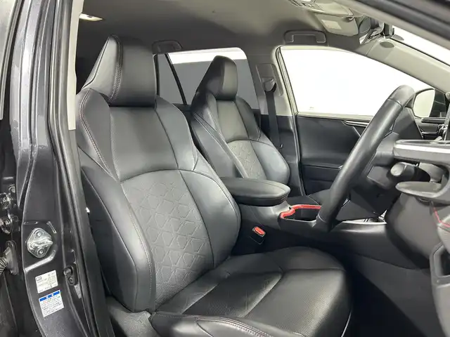 トヨタ ＲＡＶ４ アドベンチャー オフロードPKG 大阪府 2022(令4)年 3.9万km グレーメタリック 黒革シート 純正ディスプレイオーディオ バックカメラ デジタルインナーミラー パワーシート/ヒーター/エアコン ステアリングヒーター 電動リアゲート レーダーC 衝突軽減ブレーキ レーンアシスト ブラインドSM