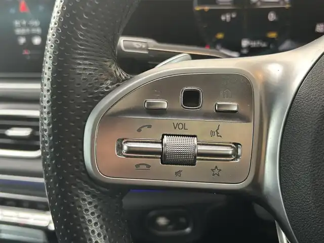メルセデス・ベンツ ＧＬＥ４００ｄ 4MATIC クーペ スポーツ 兵庫県 2021(令3)年 6.8万km ダイヤモンドホワイト 純正ナビ/（AM/FM/BT/USB)/フルセグTV/全方位カメラ/サンルーフ/ブルメスタプレミアムサウンド/革巻きステアリング/ステアリングリモコン/パドルシフト/クルーズコントロール/ブラインドスポットモニター/ヘッドアップディスプレイ/オートライト/オートハイビーム/電動パーキングブレーキ/前席レザーシート/パワーシート（前席メモリー機能付き）/シートヒーター/エアシート/温冷蔵機能付きドリンクホルダー/ビルドインETC2.0/純正フロアマット/LEDヘッドライト/コーナーセンサー/AMGアルミ21インチ/取扱説明書・保証書
