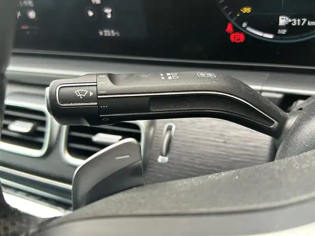 メルセデス・ベンツ ＧＬＥ４００ｄ 4MATIC クーペ スポーツ 兵庫県 2021(令3)年 6.8万km ダイヤモンドホワイト 純正ナビ/（AM/FM/BT/USB)/フルセグTV/全方位カメラ/サンルーフ/ブルメスタプレミアムサウンド/革巻きステアリング/ステアリングリモコン/パドルシフト/クルーズコントロール/ブラインドスポットモニター/ヘッドアップディスプレイ/オートライト/オートハイビーム/電動パーキングブレーキ/前席レザーシート/パワーシート（前席メモリー機能付き）/シートヒーター/エアシート/温冷蔵機能付きドリンクホルダー/ビルドインETC2.0/純正フロアマット/LEDヘッドライト/コーナーセンサー/AMGアルミ21インチ/取扱説明書・保証書