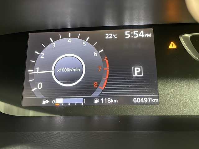 日産 セレナ ハイウェイスター Vセレクション 沖縄県 2017(平29)年 6.1万km ダイヤモンドブラック 禁煙車/純正９インチナビ/【ＣＤ／ＤＶＤ／フルセグＴＶ／Ｂｌｕｅｔｏｏｔｈ】/アラウンドビューカメラ/フリップダウンモニター/両側パワースライド/前方ドライブレコーダー/純正１６インチアルミ/ステアリングリモコン/コーナーセンサー/ＥＴＣ/スマートキー/プッシュスタート/ＵＳＢ/セーフティパックA/・SRSカーテンエアバッグシステム/・イドエアバッグシステム/・踏み間違い衝突防止アシスト/・インテリジェントパーキングアシスト