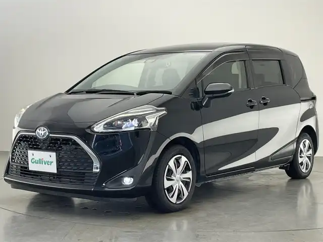 トヨタ シエンタ ハイブリッド G クエロ 愛知県 2020(令2)年 6.9万km ブラックマイカ 社外ナビ　アルパイン後席モニター　禁煙　ハーフレザー　前後ドラレコ　ＥＴＣ　両側パワスラ　セーフティセンス　衝突軽減　車線逸脱　ＬＥＤオートライト　フォグ　コーナーセンサー　フルセグＴＶ　ＢＴ　ＤＶＤ