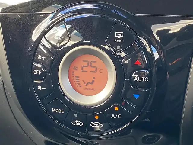 日産 ノート X DIG－S Vセレ +セーフ 岐阜県 2015(平27)年 4.6万km ブリリアントホワイトパール 純正ナビ(MC314D-W)/フルセグTV/Bluetooth/CD/DVD/エマージェンシーブレーキ/車線逸脱警報/横滑り防止装置/スーパーチャージャー（過給機）/オートライト/アイドリングストップ/ETC/純正フロアマット/純正１４インチホイール/ドアバイザー/スペアキー/スマートキー/取扱説明書/保証書