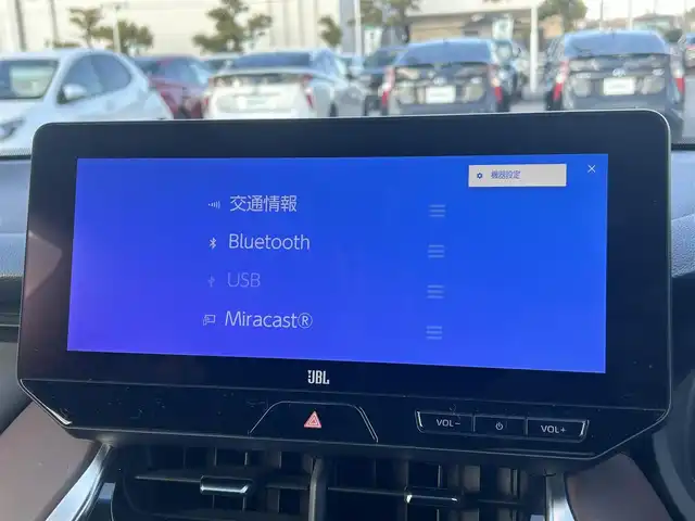 トヨタ ハリアー ハイブリッド Z 岡山県 2023(令5)年 9.2万km ブラック 登録時走行距離91444km/純正12.3インチナビ/(AM/FM/TV/Bluetooth/Miracast）/JBLプレミアムサウンド/トヨタセーフティセンス/・プリクラッシュセーフティ/・レーンディパーチャーアラート/・アダプティブクルーズコントロール/・オートマッチクハイビーム/バックカメラ/デジタルインナーミラー/ビルドインETC2.0/ブラインドスポットモニター/ヘッドアップディスプレイ/スペアキー×1/電動リアゲート/パワーシート/純正19インチアルミホイール/プッシュスタート/スマートキー