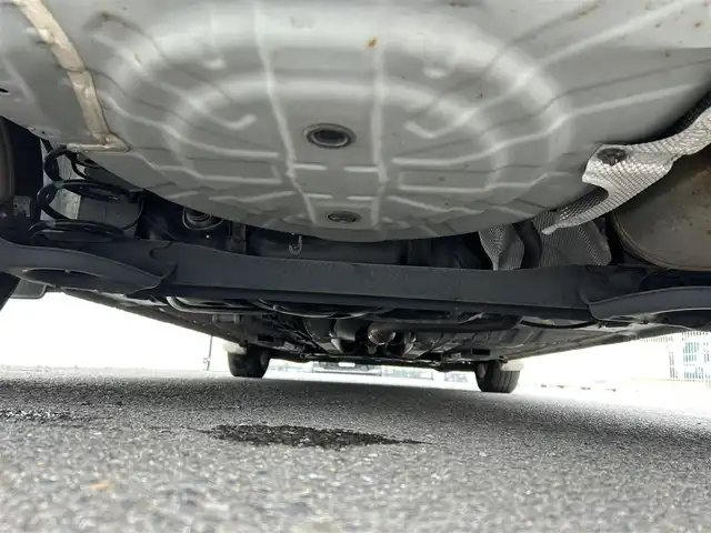 日産 ノート e－パワー X Bアロー 佐賀県 2019(令1)年 2.1万km ブリリアントホワイトパール/スーパーブラック 2トーン インテリジェントエマージェンシーブレーキ/追従型クルーズコントロール/前後コーナーセンサー/純正SDナビ (MM318D-W)/・アラウンドビューモニター/・フルセグTV/DVD/BT/純正ドライブレコーダー(DJ4-D)/デジタルインナーミラー/レーダー探知機(スーパーキャットA130)/純正15インチAW/LEDヘッドライト/フォグランプ/オートライト/ETC/スペアキーX1