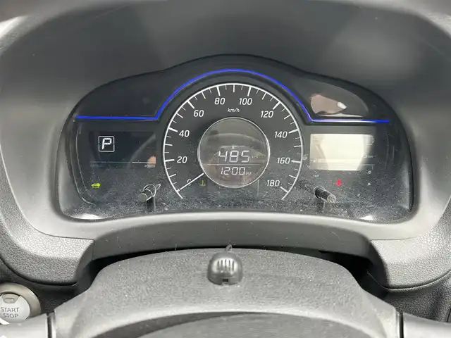日産 ノート e－パワー X Bアロー 佐賀県 2019(令1)年 2.1万km ブリリアントホワイトパール/スーパーブラック 2トーン インテリジェントエマージェンシーブレーキ/追従型クルーズコントロール/前後コーナーセンサー/純正SDナビ (MM318D-W)/・アラウンドビューモニター/・フルセグTV/DVD/BT/純正ドライブレコーダー(DJ4-D)/デジタルインナーミラー/レーダー探知機(スーパーキャットA130)/純正15インチAW/LEDヘッドライト/フォグランプ/オートライト/ETC/スペアキーX1