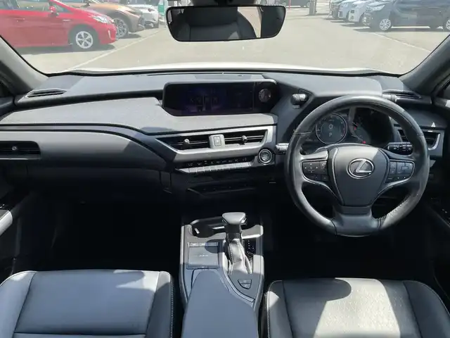 レクサス ＵＸ 200 バージョンC 石川県 2018(平30)年 4.9万km ソニッククォーツ 純正メモリーナビ/フルセグTV/バックカメラ/LEDヘッドライト/ETC/レーダークルーズ/レクサスセーフティ/純正アルミホイール/合皮シート/シートヒーター/スマートキー/プッシュスタート/オートライト